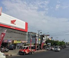 Pentingnya Servis Berkala untuk Menjaga Performa dan Keamanan Sepeda Motor Honda